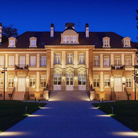 Chateau Hochberg, Hotel & Restaurant Wingen-sur-Moder Екстер'єр фото